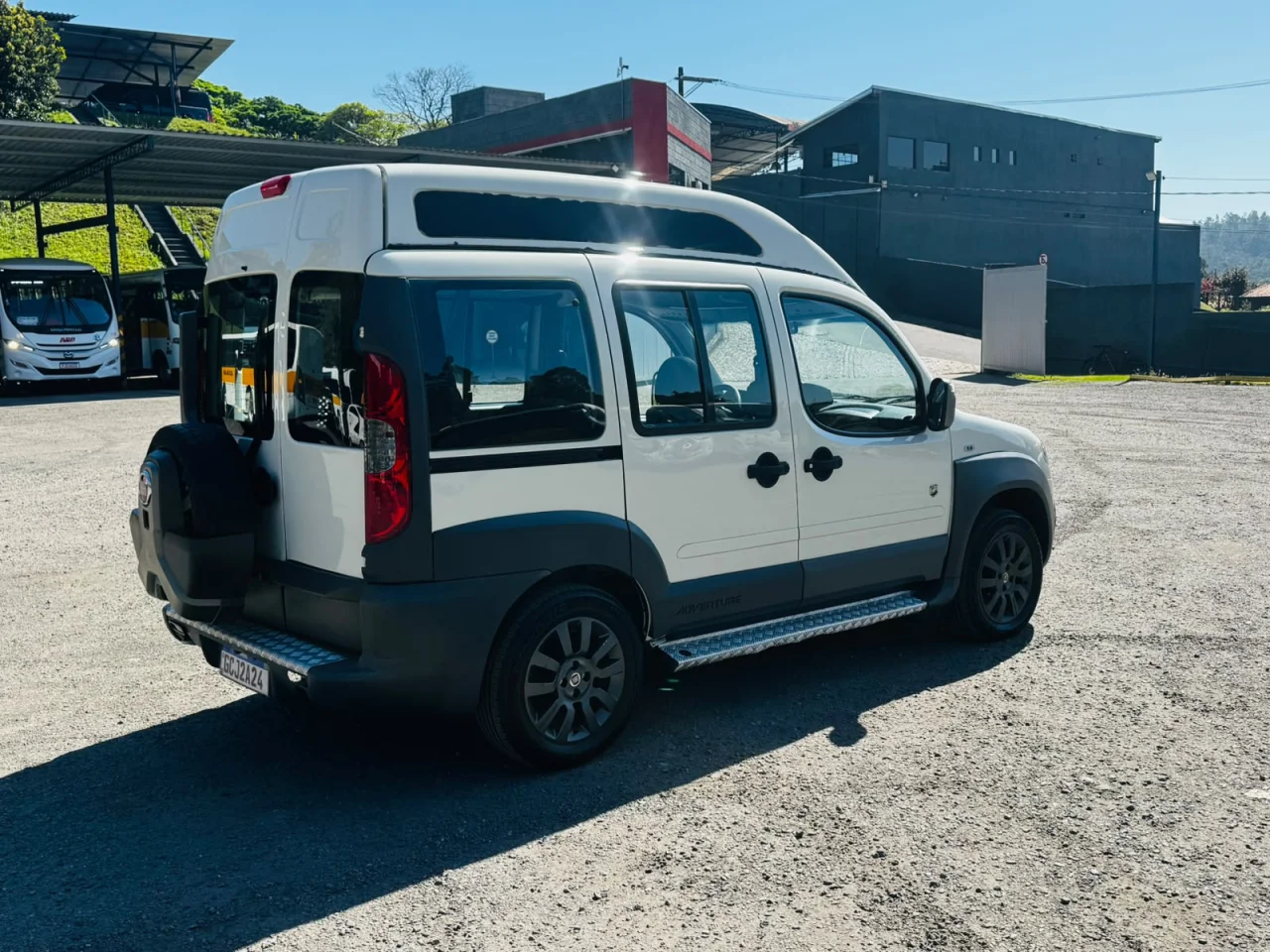 Fiat Doblo Adventure 1.8 Flex 2016/2016